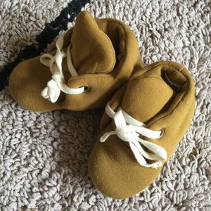 KidWild Organics Newborn Booties